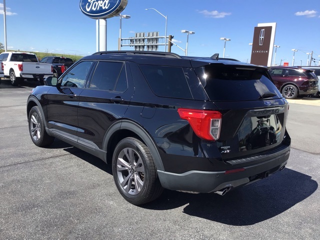 2022 Ford Explorer XLT photo 5