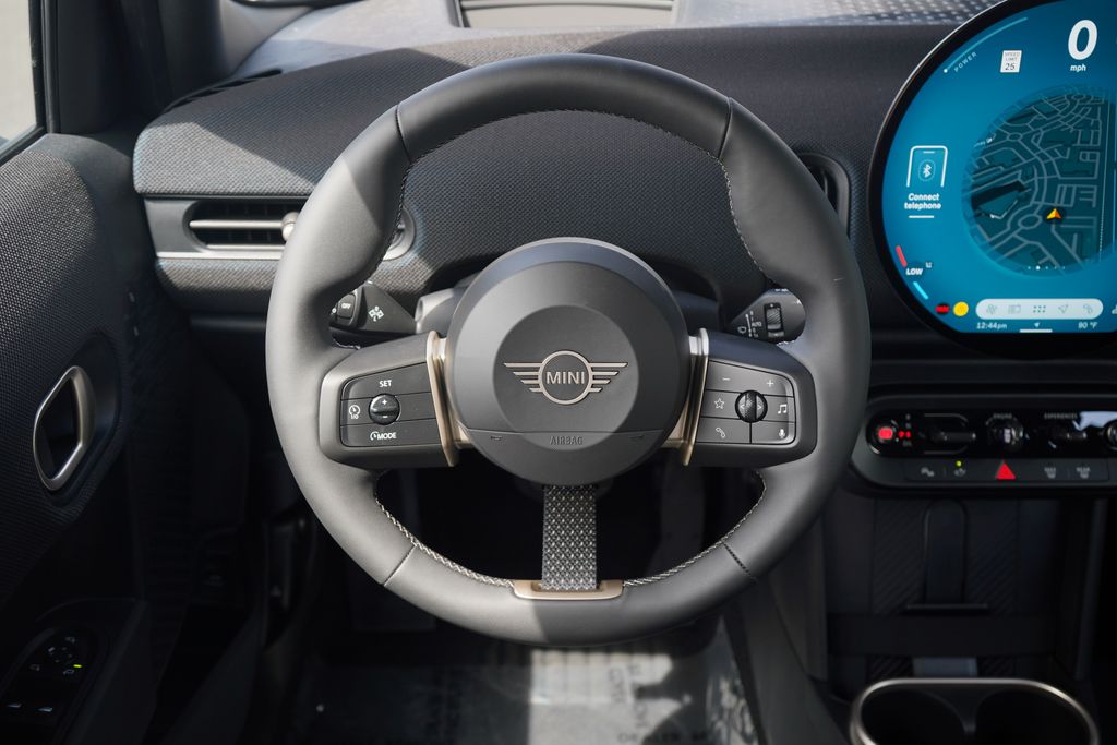 2026 Mini Cooper 4 Door Hardtop Signature photo 9