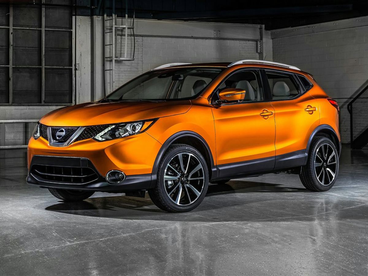 2018 Nissan Rogue Sport SV's photo