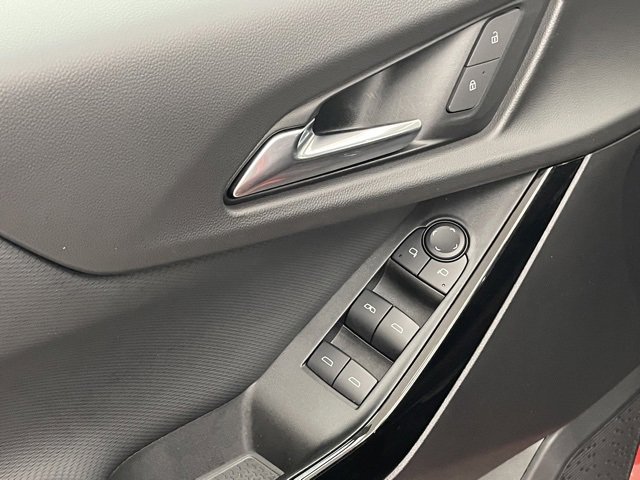 2025 Chevrolet Equinox LT photo 3