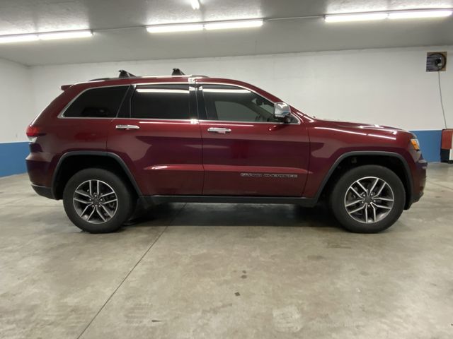 2021 Jeep Grand Cherokee Limited photo 2