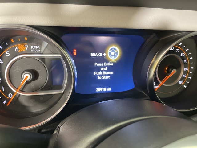 2022 Jeep Wrangler Unlimited Sahara High Altitude photo 23