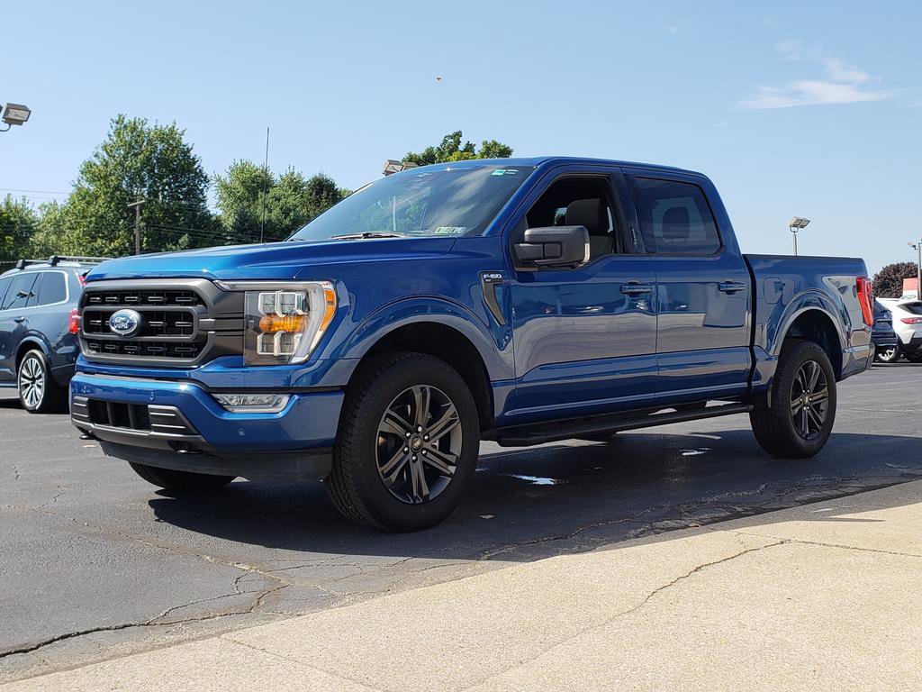 2023 Ford F-150 XLT photo 2