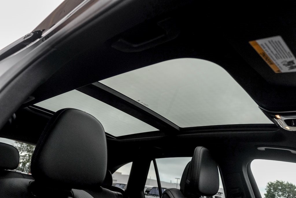 2026 Mercedes Benz GLC 300 4MATIC photo 20