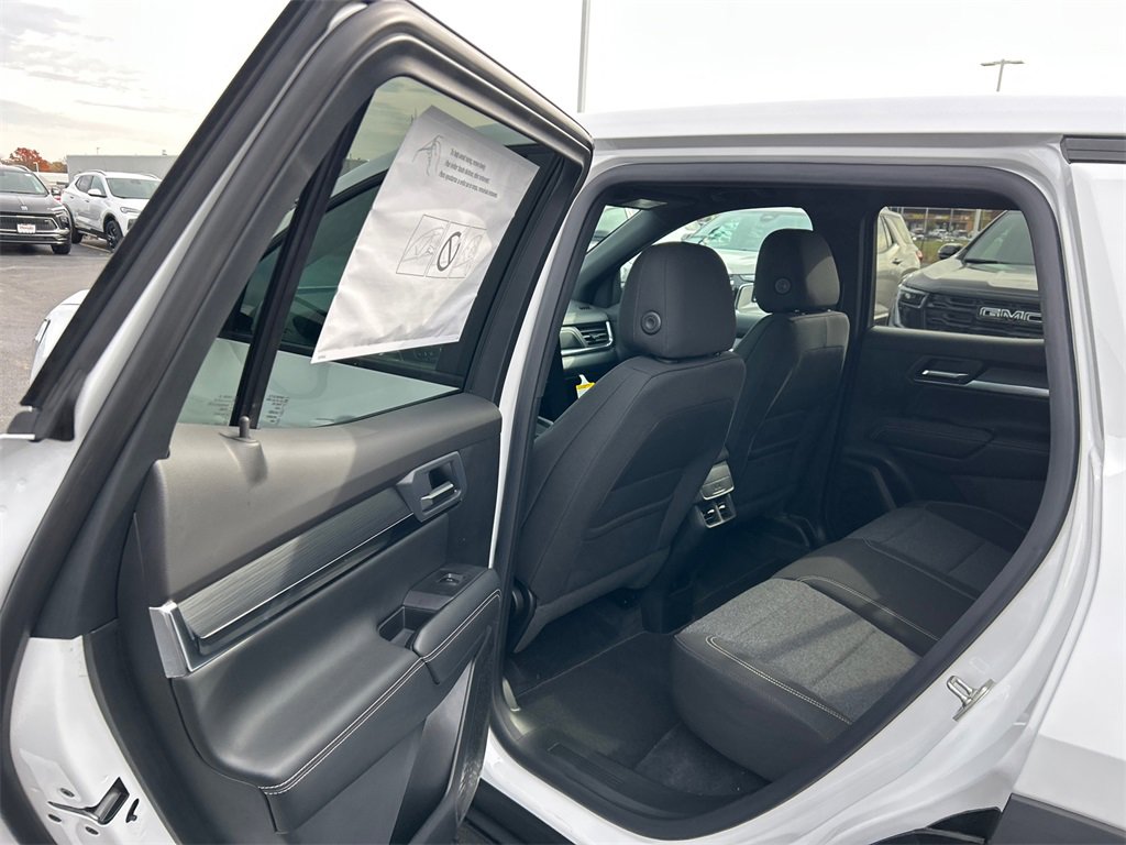 2026 GMC TERRAIN - Image 29