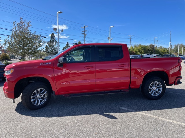 2022 Chevrolet Silverado 1500 RST photo 4