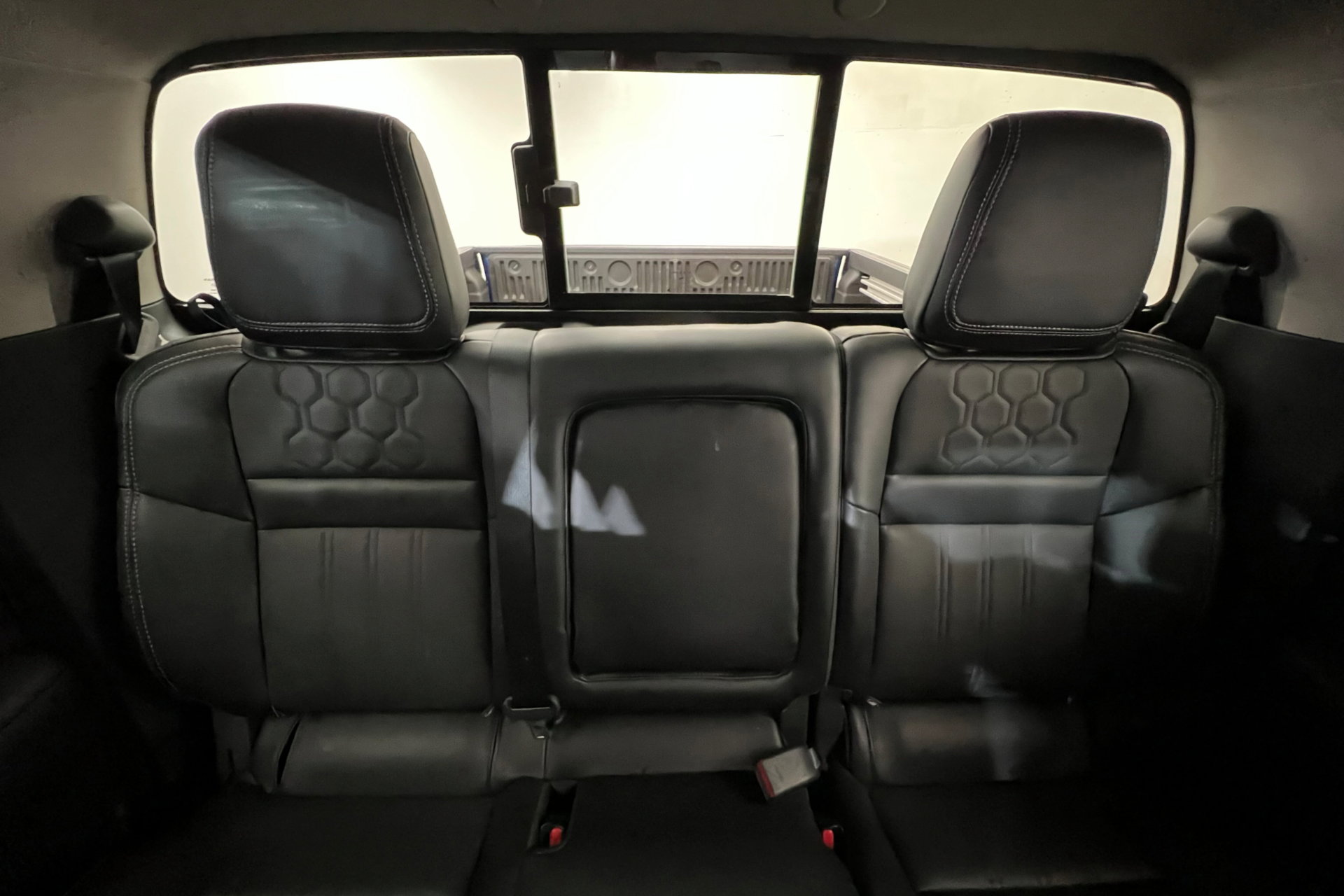 2024 Nissan Frontier SL photo 24