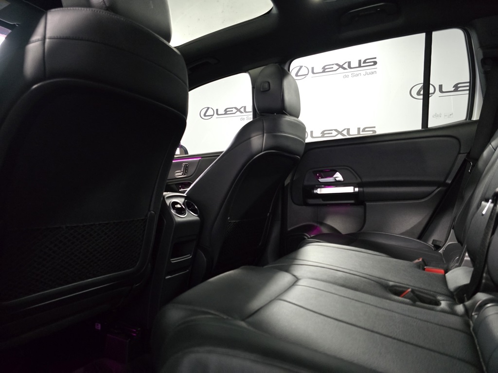 2020 Mercedes Benz GLB 250 photo 25