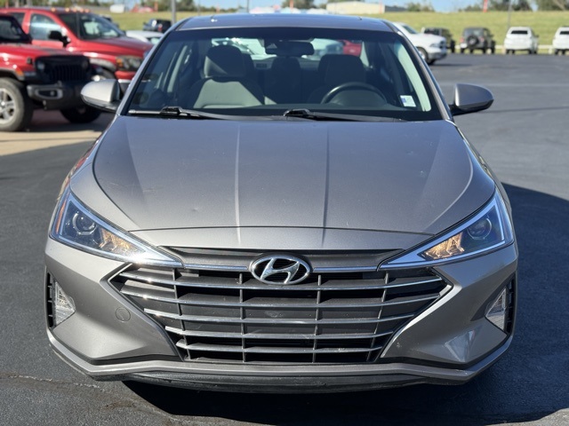 2020 Hyundai Elantra Value Edition photo 2