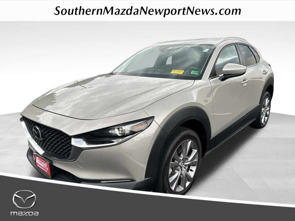 2022 Mazda CX-30 Select's photo