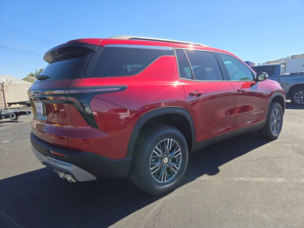 2026 Chevrolet Traverse photo 3