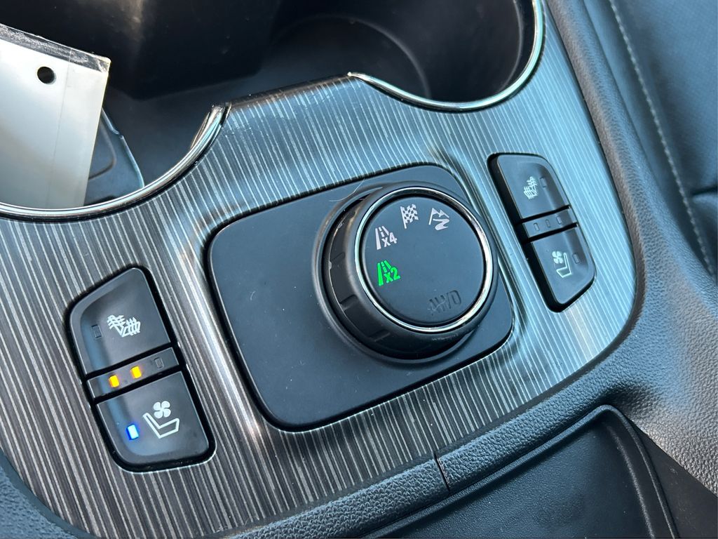 2020 Gmc Acadia SLT photo 33