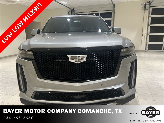 2023 Cadillac Escalade V-Series photo 7