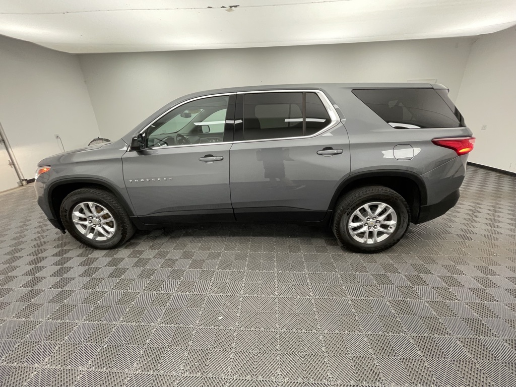 2020 Chevrolet Traverse LS photo 12