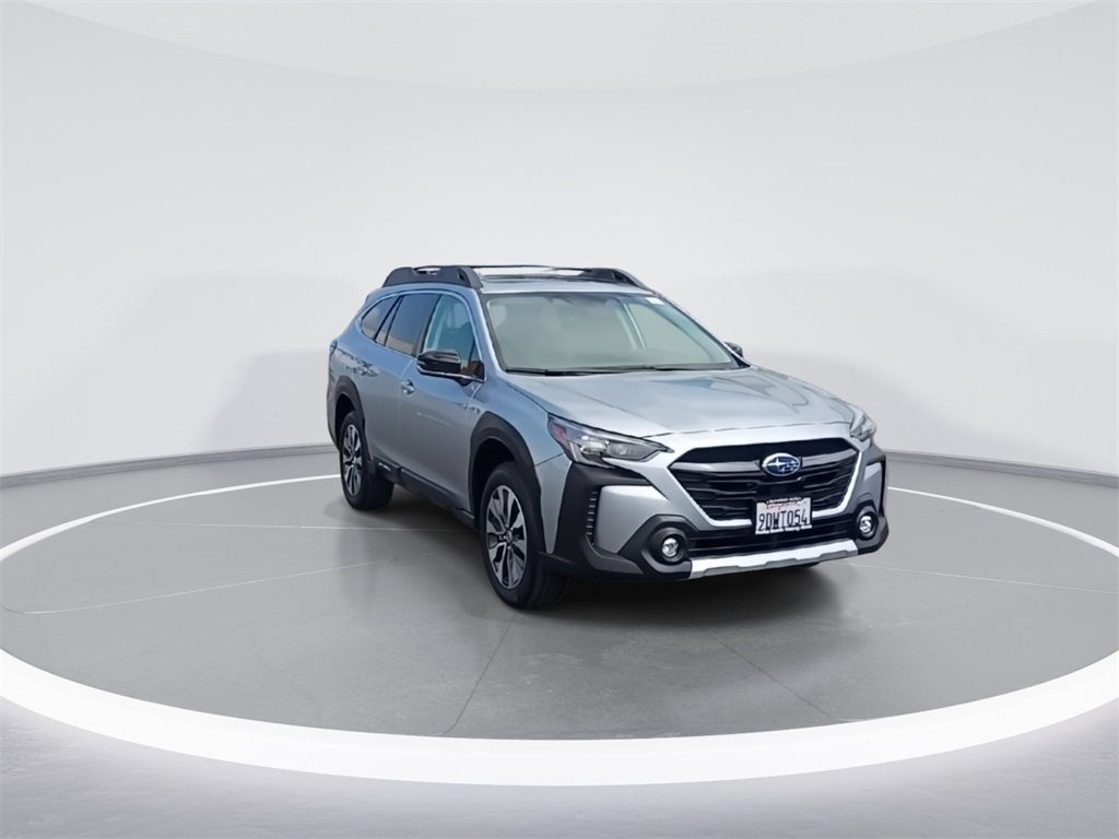 2023 Subaru Outback Limited photo 3