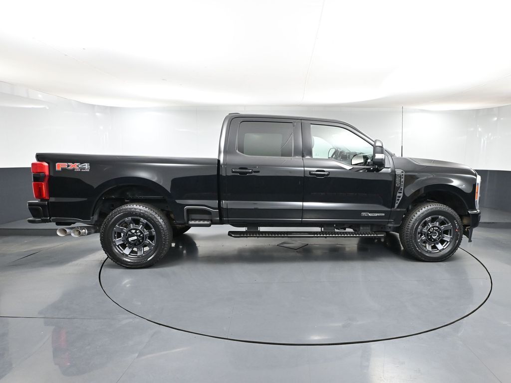 2023 Ford F-250 photo 3