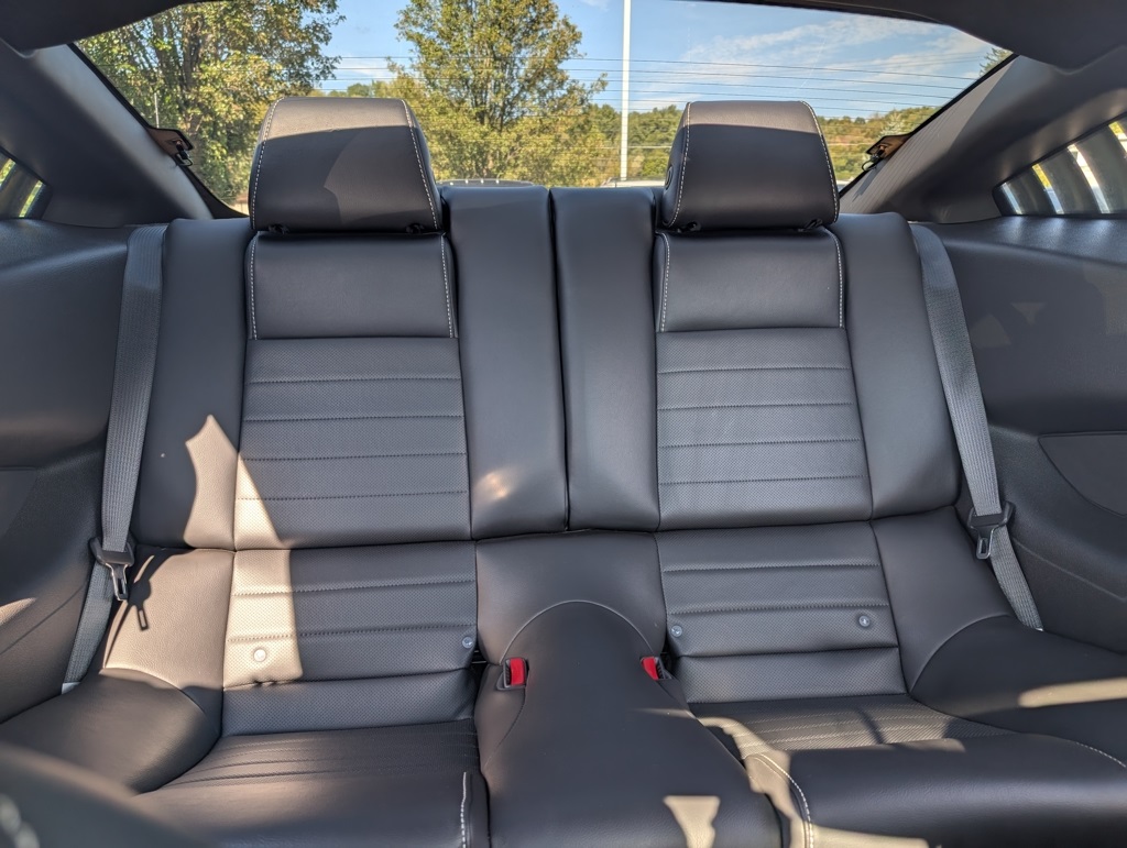 2013 Ford Mustang GT Premium photo 22