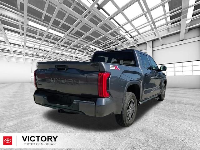 2023 Toyota Tundra SR5 CrewMax photo 2