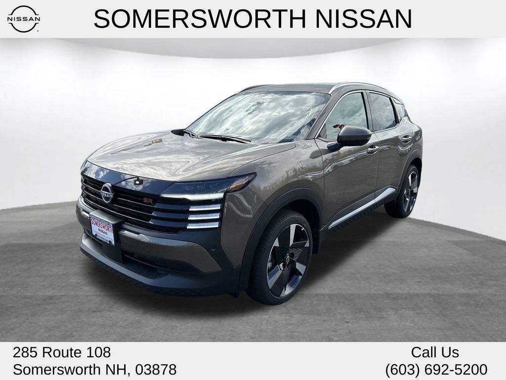 2025 Nissan Kicks SR AWD's photo