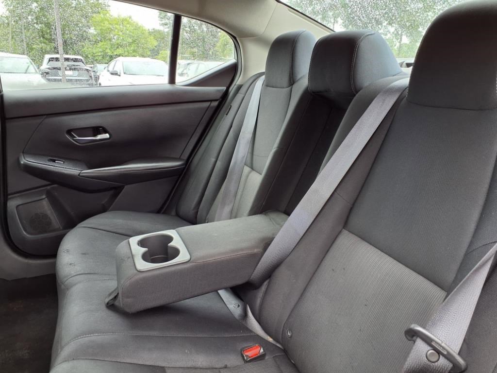 2021 Nissan Sentra SV photo 18