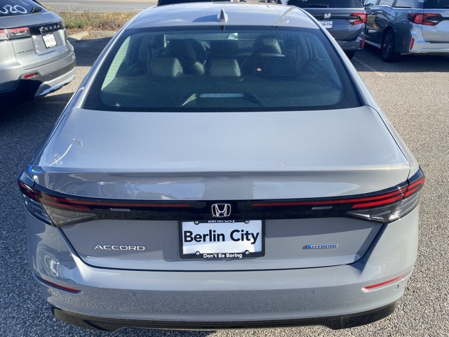 2025 Honda Accord Hybrid EX-L photo 4