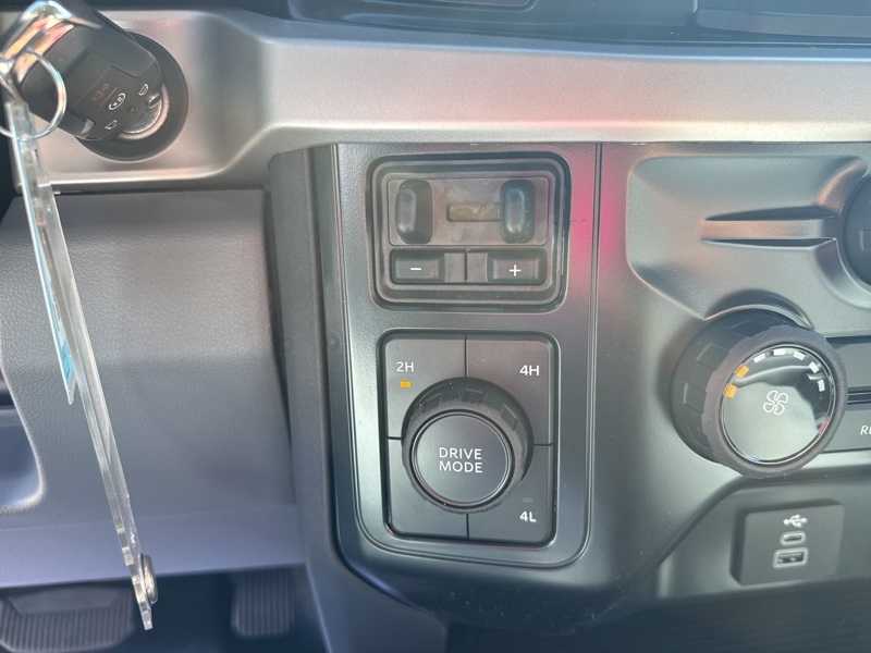 2026 Ford F-350 photo 30