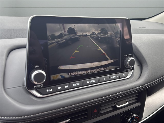 2026 Nissan Rogue SV photo 12