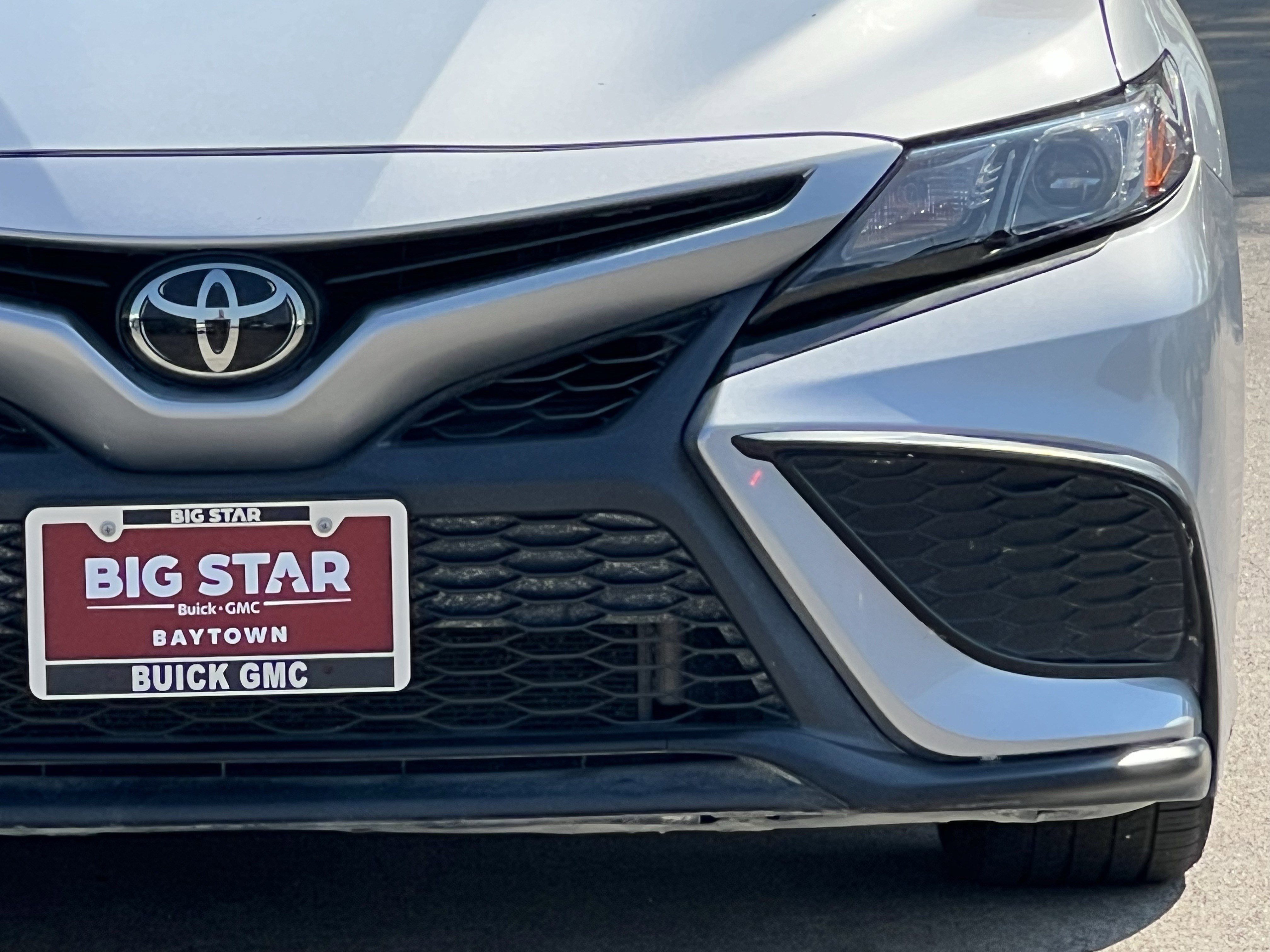 2024 Toyota Camry SE photo 5