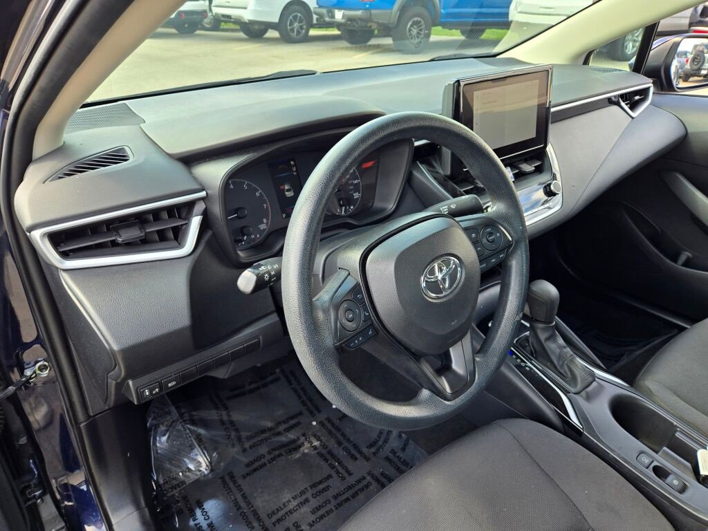 2023 Toyota Corolla LE photo 16