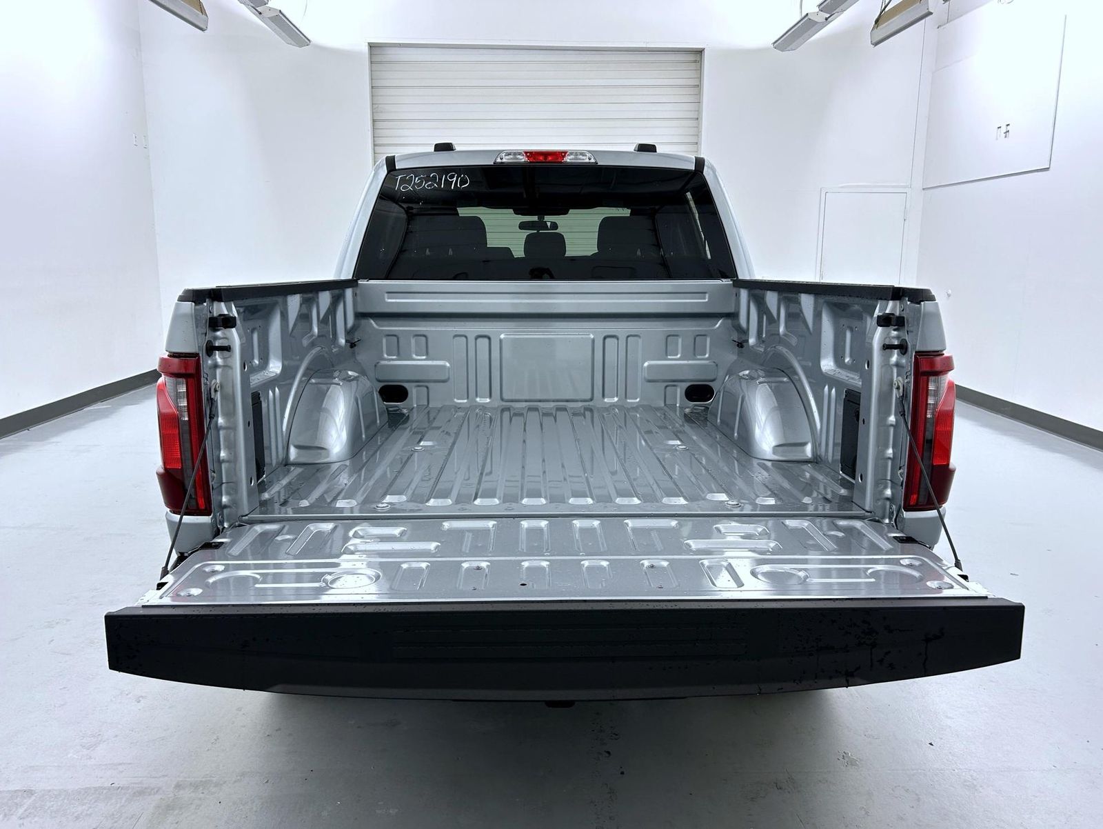 2025 Ford F-150 STX photo 19