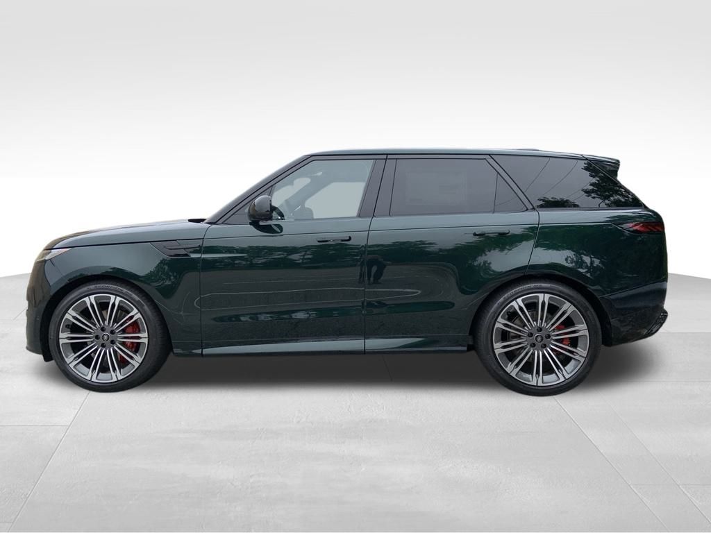 2025 Land Rover Range Rover Sport SE photo 5