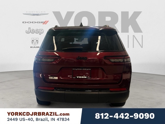 2023 Jeep Grand Cherokee Altitude photo 4