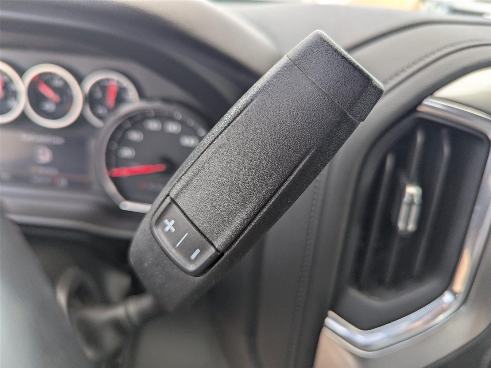 2021 Chevrolet Silverado 1500 RST photo 25