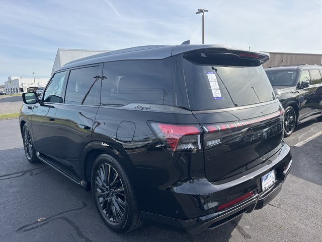 2026 Infiniti QX80 photo 4