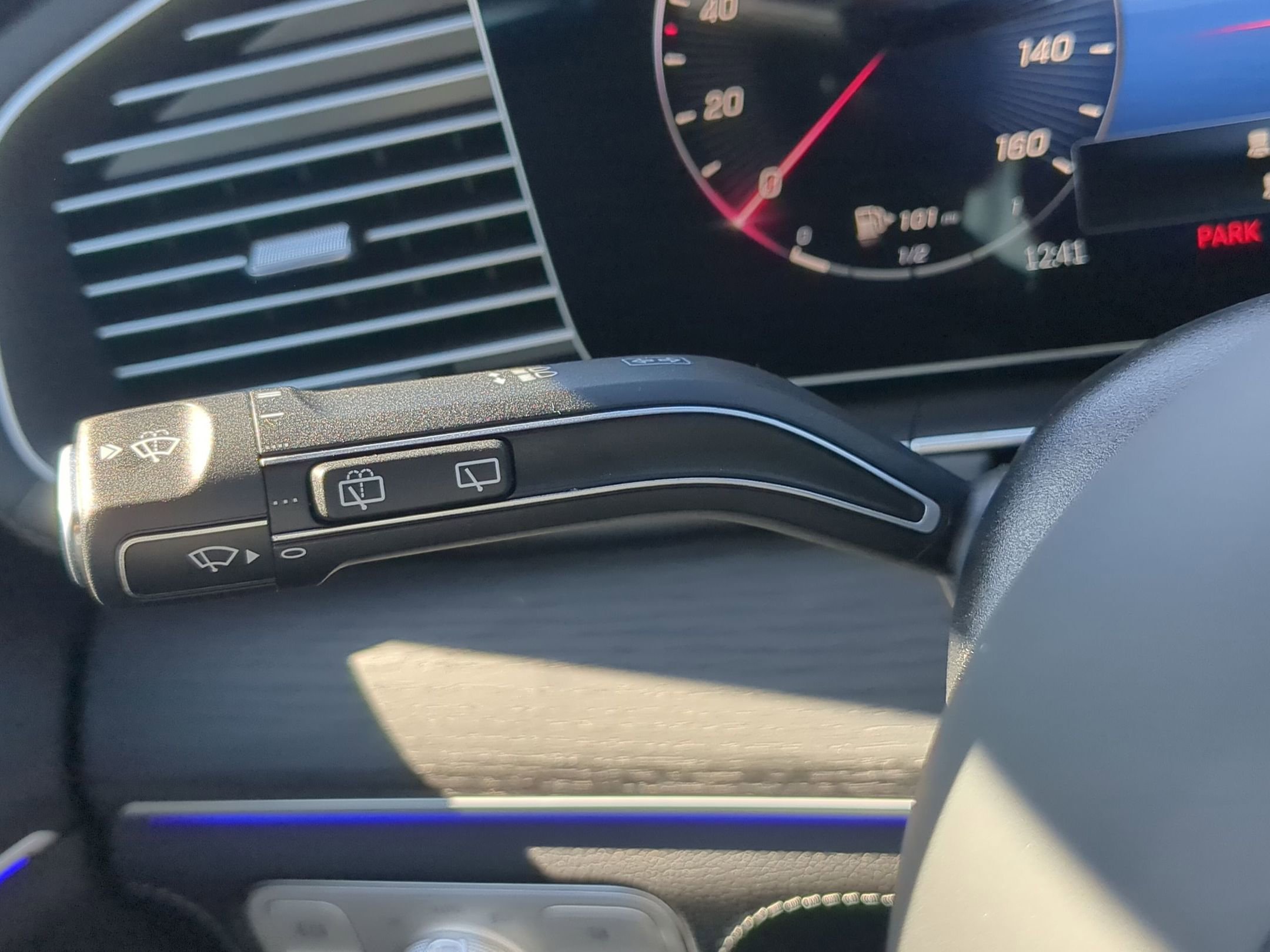 2026 Mercedes Benz GLS 580 4MATIC photo 17
