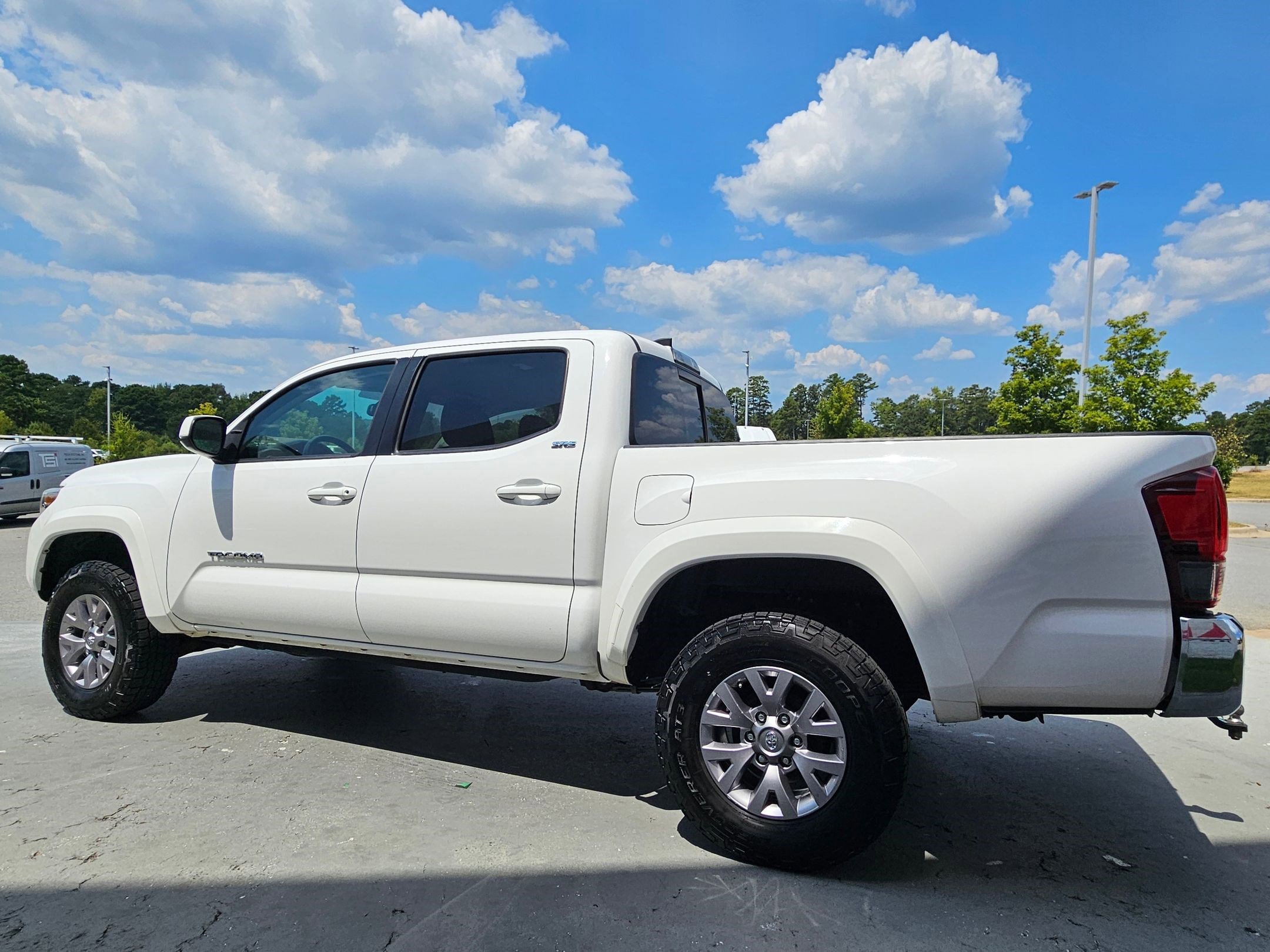 2018 Toyota Tacoma SR5 photo 4