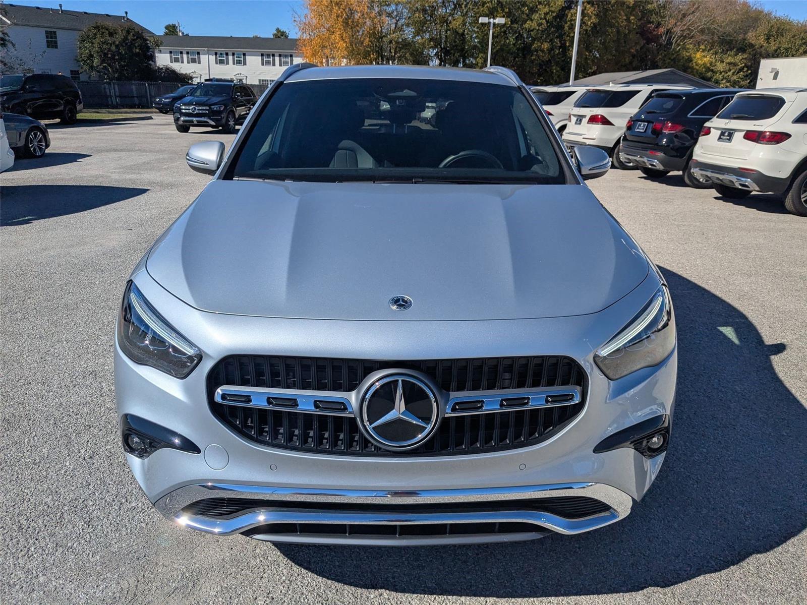 2025 Mercedes Benz GLA 250 4MATIC photo 2