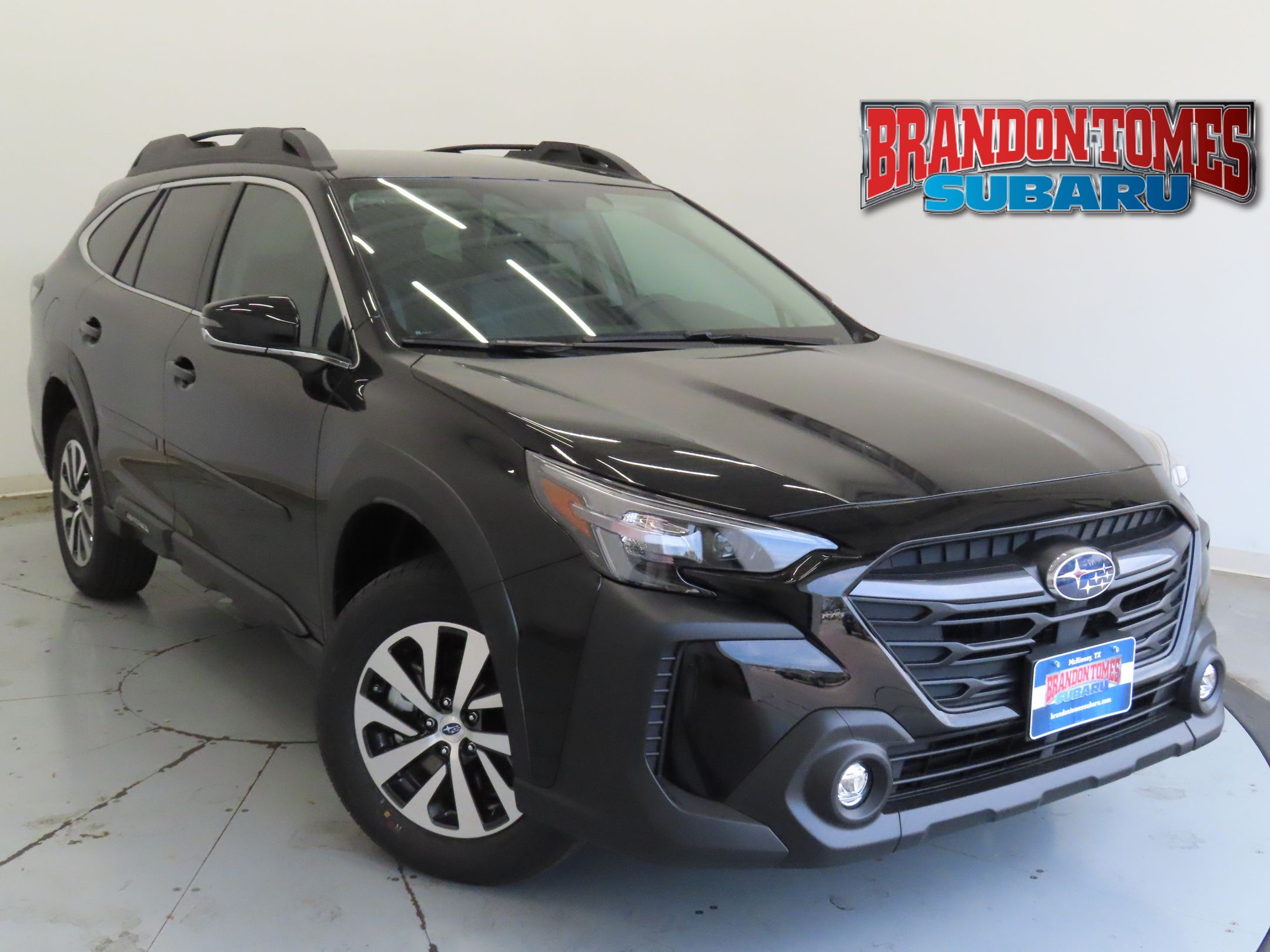 2025 Subaru Outback Premium's photo