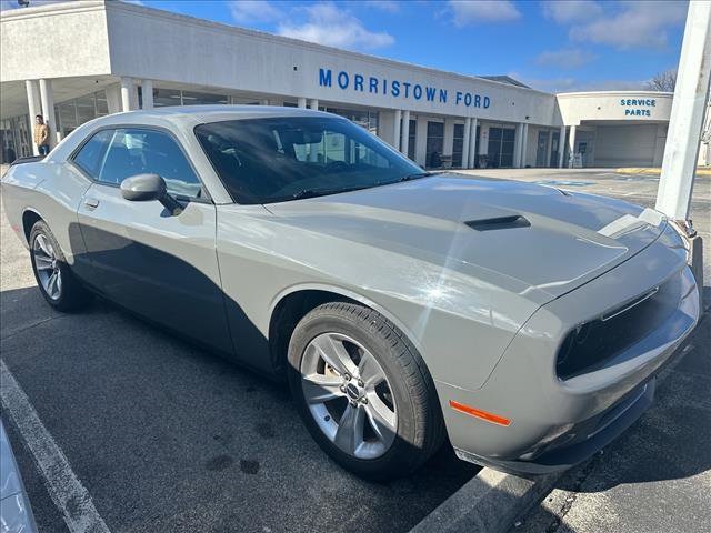 2023 Dodge Challenger SXT's photo