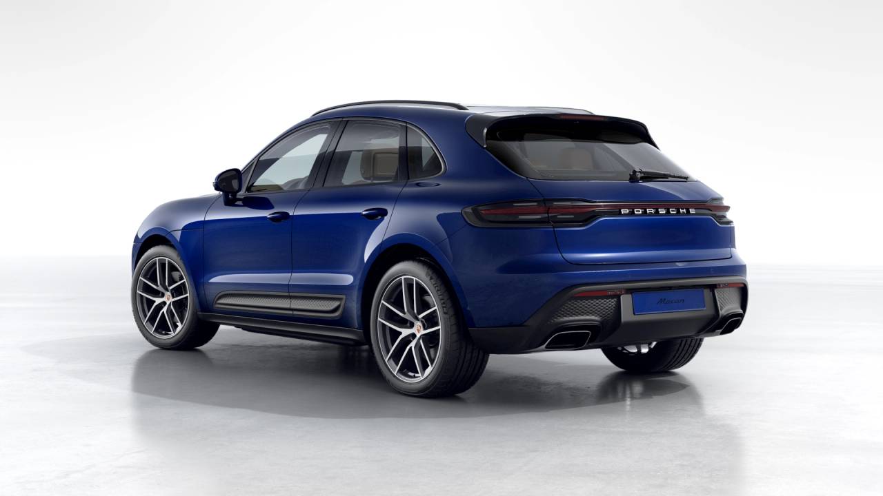 2026 Porsche Macan T photo 3