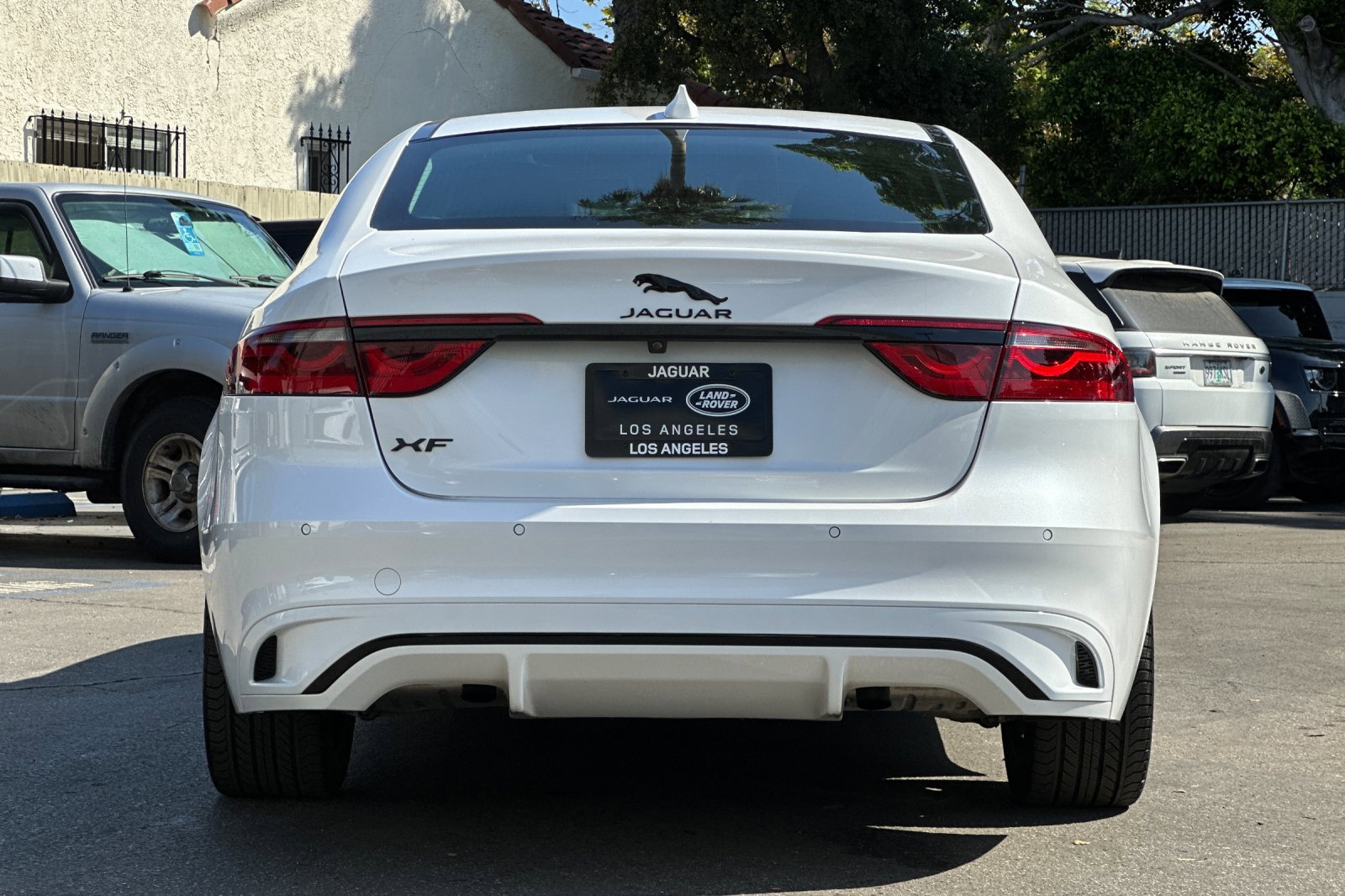 2023 Jaguar XF SE photo 10