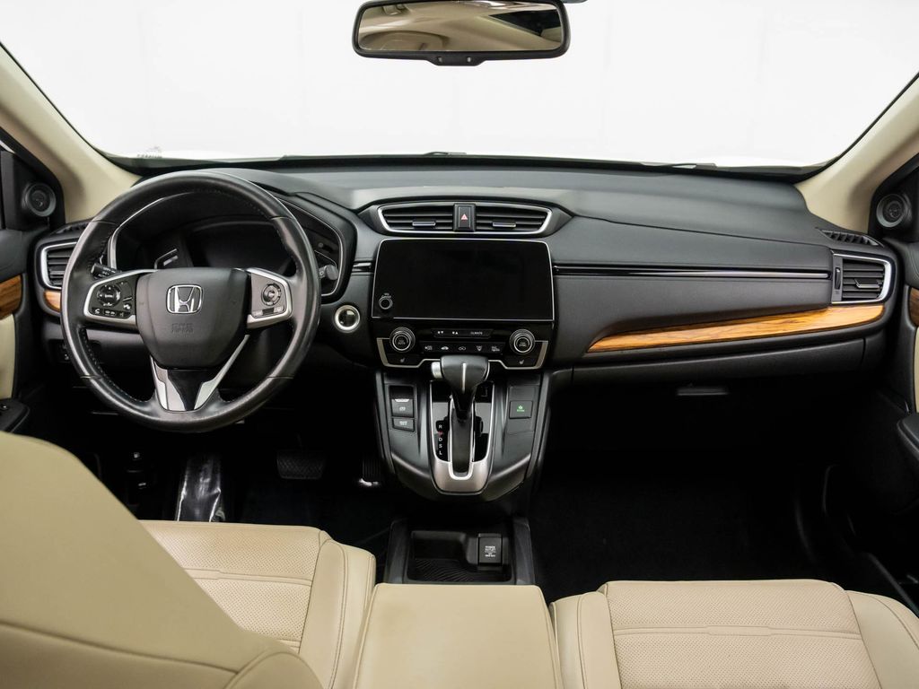 2019 Honda CR-V Touring photo 6
