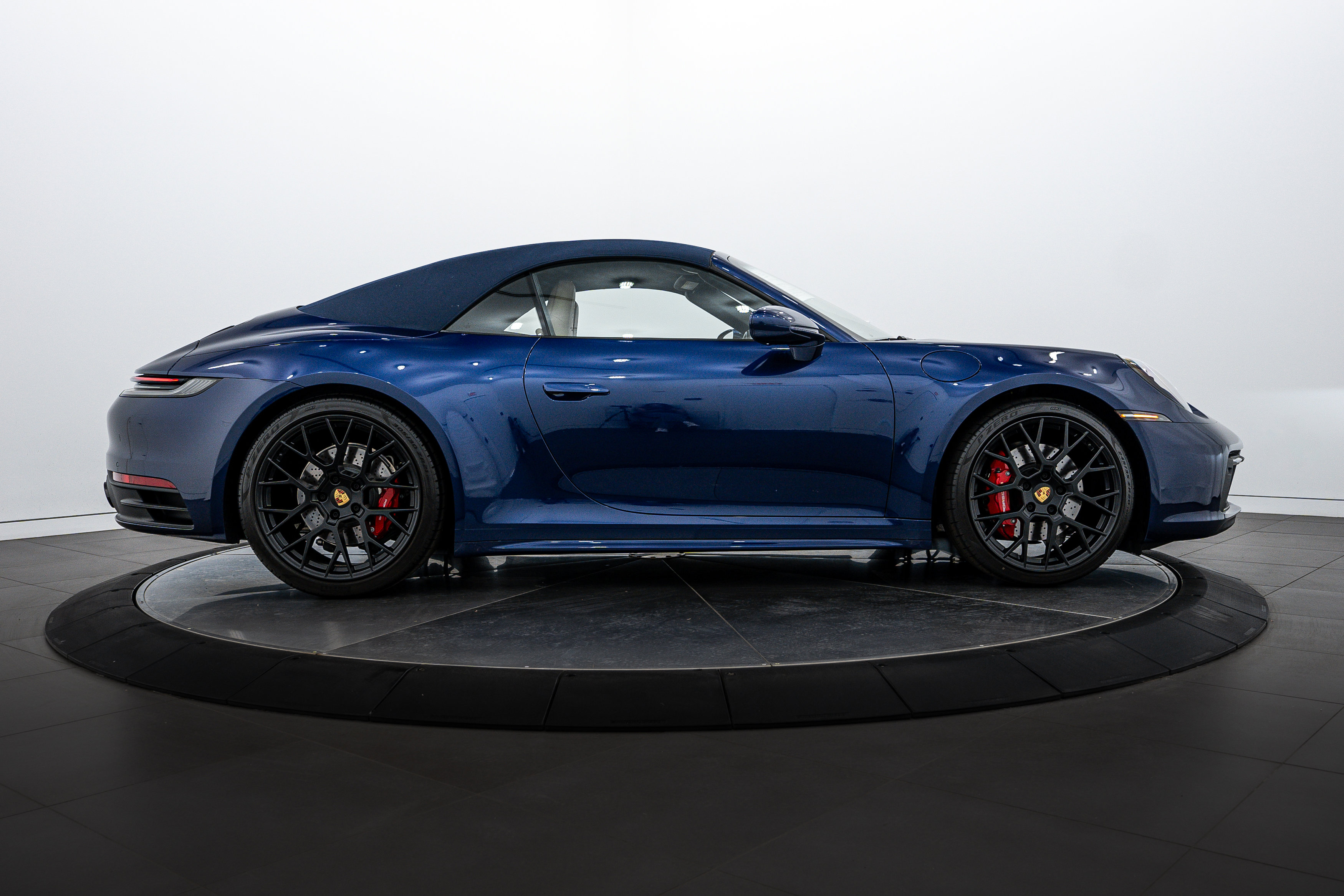 2024 Porsche 911 S photo 17