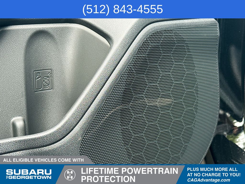 2025 Subaru Forester Premium photo 21