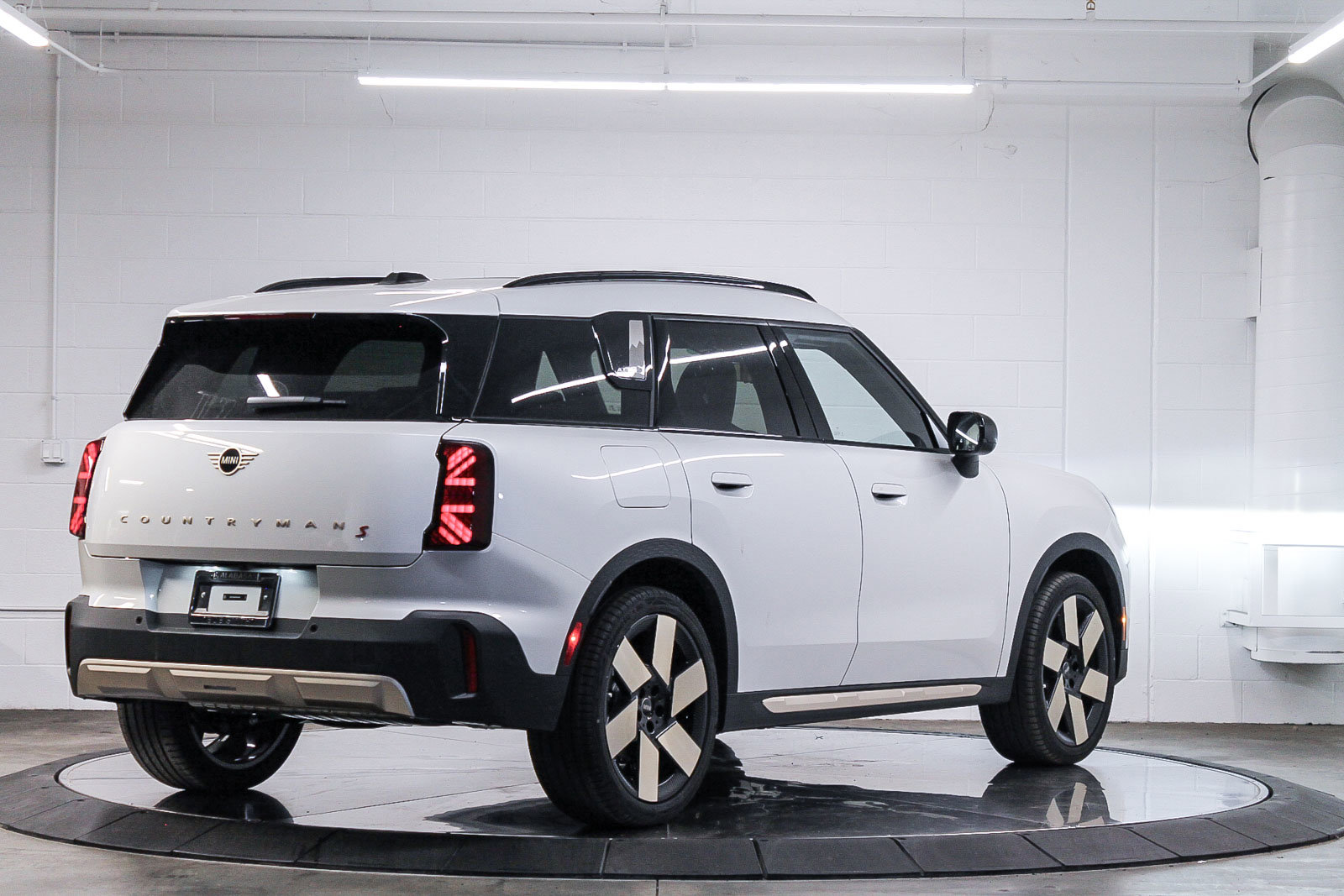 2025 Mini Countryman S ALL4 photo 6