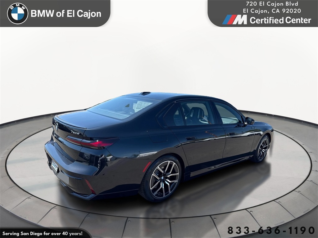 2026 Bmw 750e photo 4