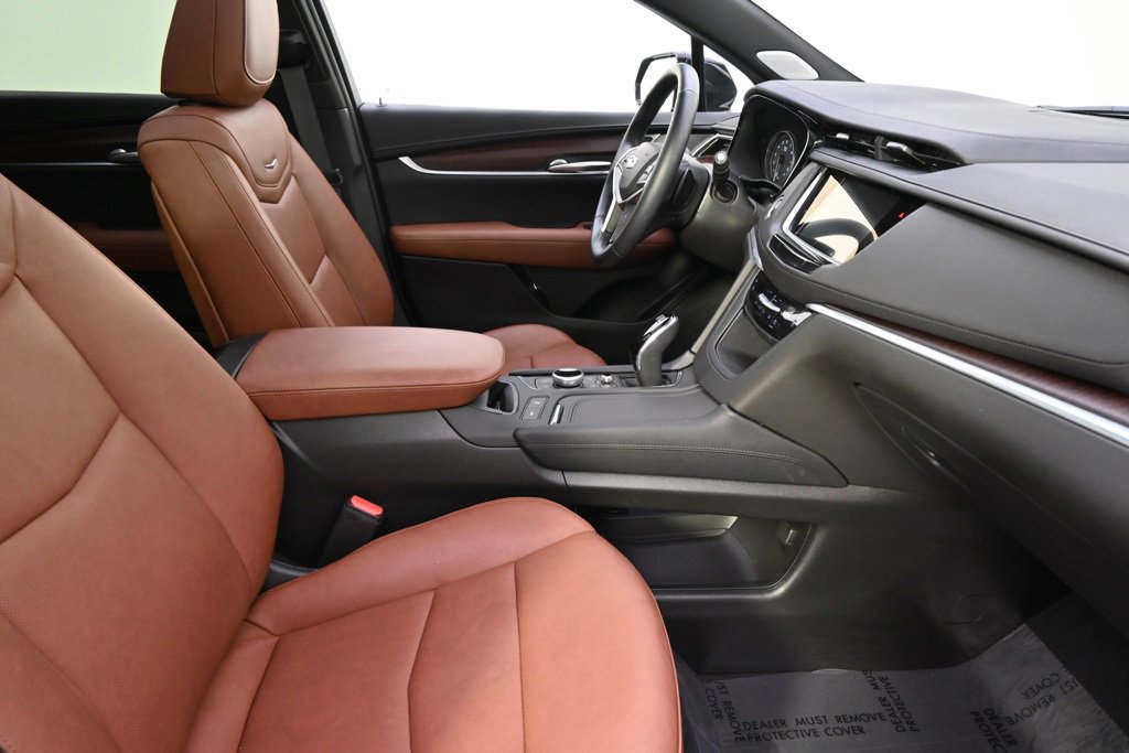 2025 Cadillac XT5 Premium Luxury photo 16