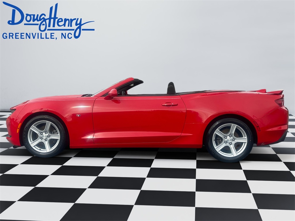 2020 Chevrolet Camaro 1LT photo 2