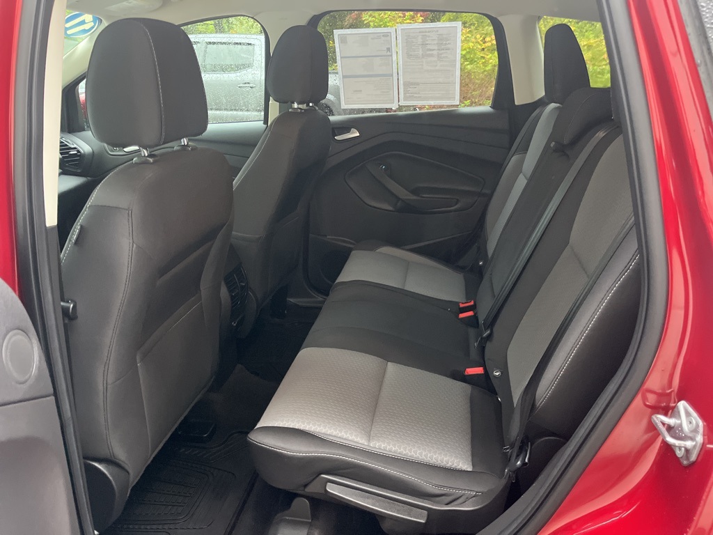 2017 Ford Escape SE photo 8