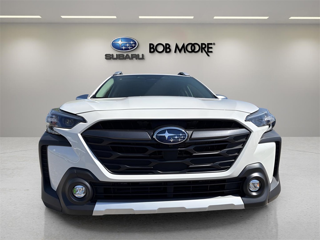 2025 Subaru Outback Touring XT photo 3